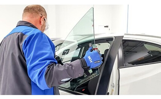 Moveable Glass Removal and Installation
